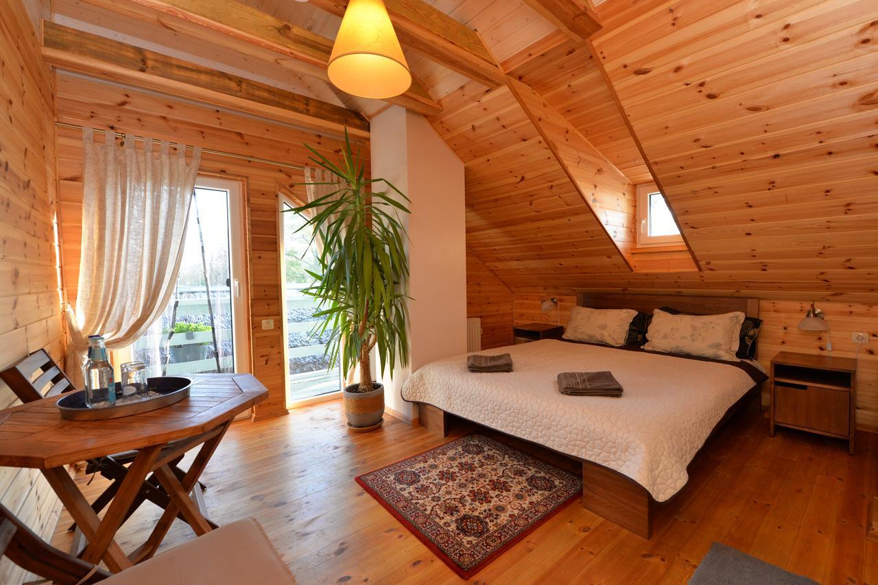 Bed and Breakfast Zuvienes Pasiure Rubikiai Exteriér fotografie